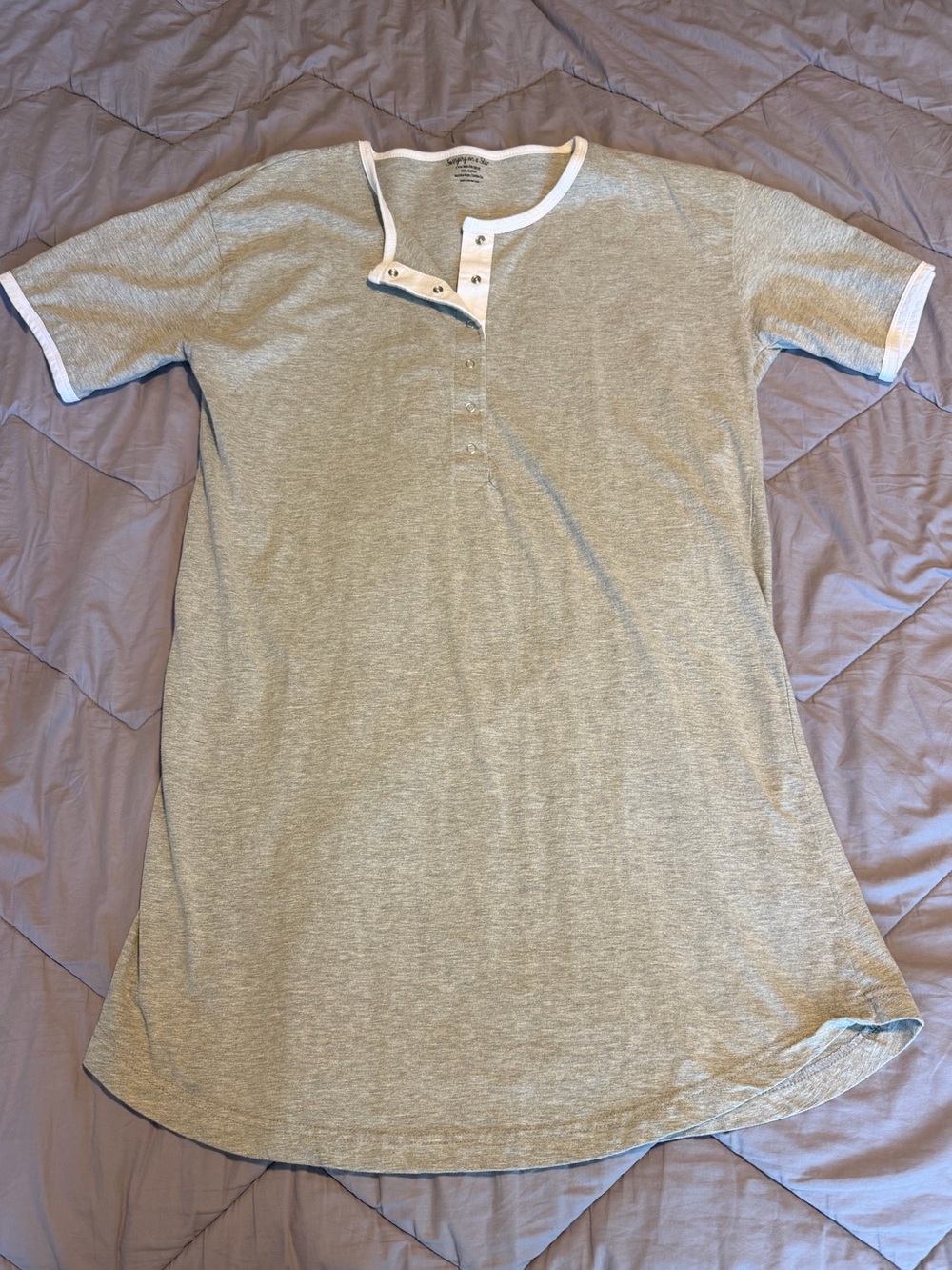 Women’s night shirt